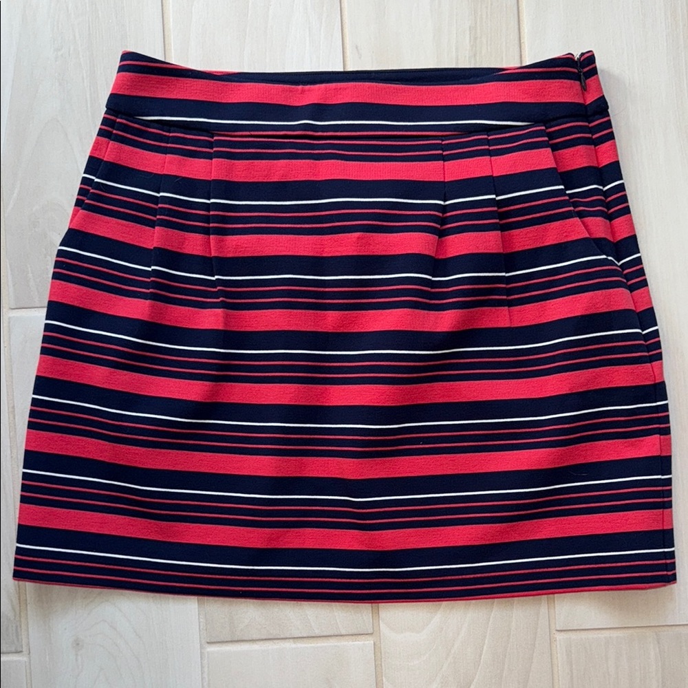 Banana Republic|| Striped Red and Navy Women's Skirt with Pockets (NWT)
